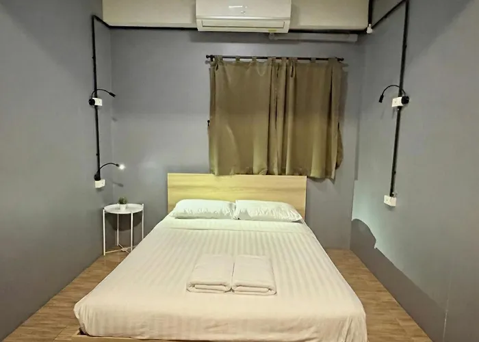 Arun Old Town Hostel Bangkok